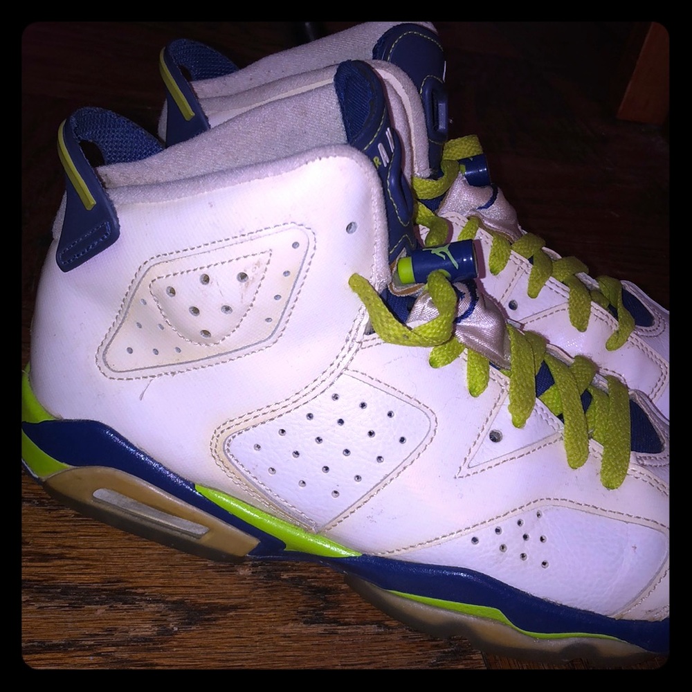 Jordan 7s size 6